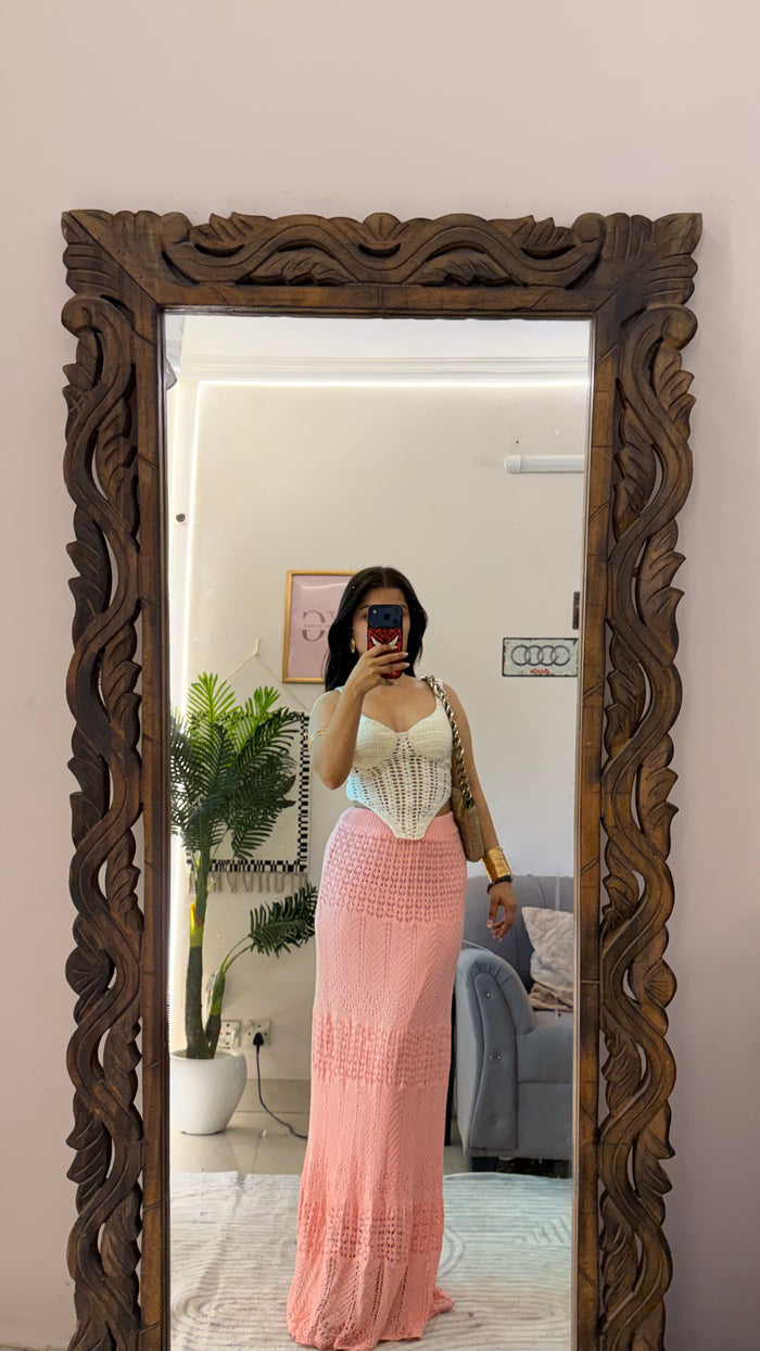 7 crochet skirt W24-28/L43