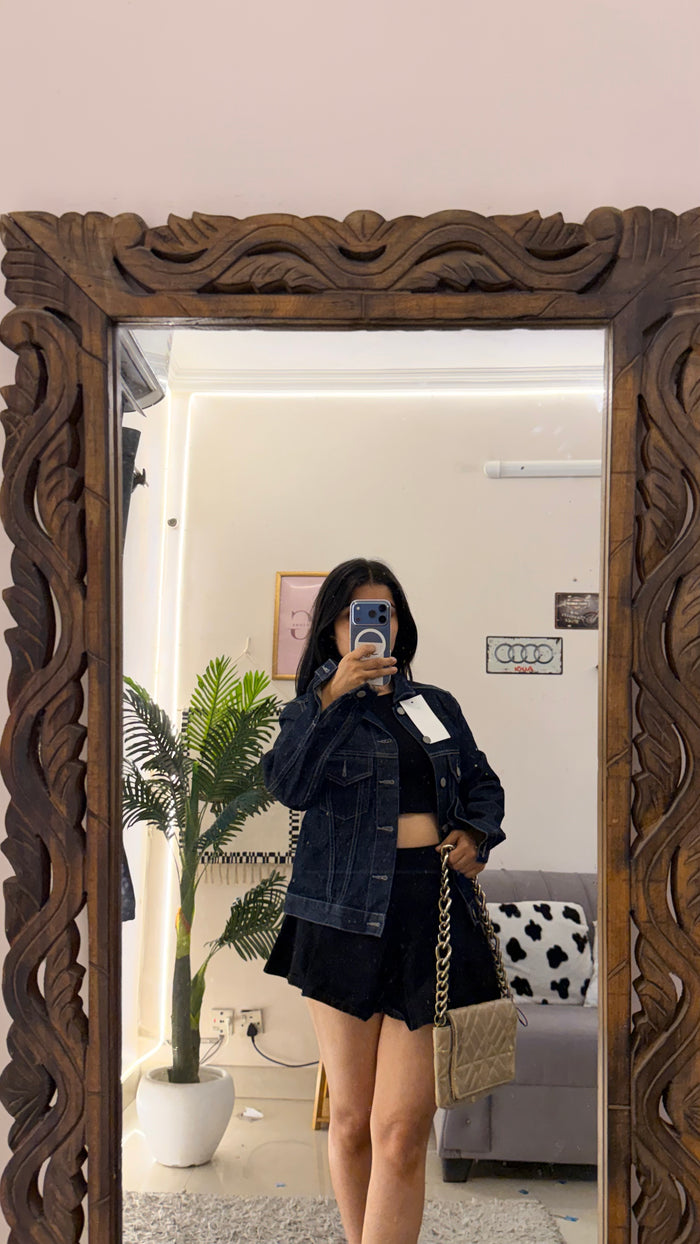7 Denim jacket up to bust32/L19