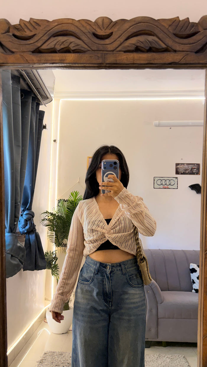 71 cute top 32-34 bust