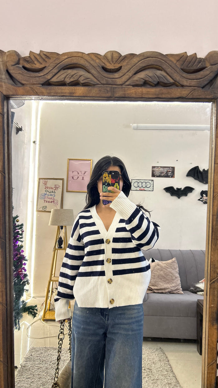72 cute sweater L-XL