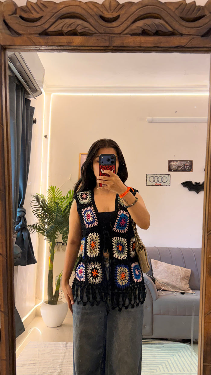 74 cute top 30-34 bust