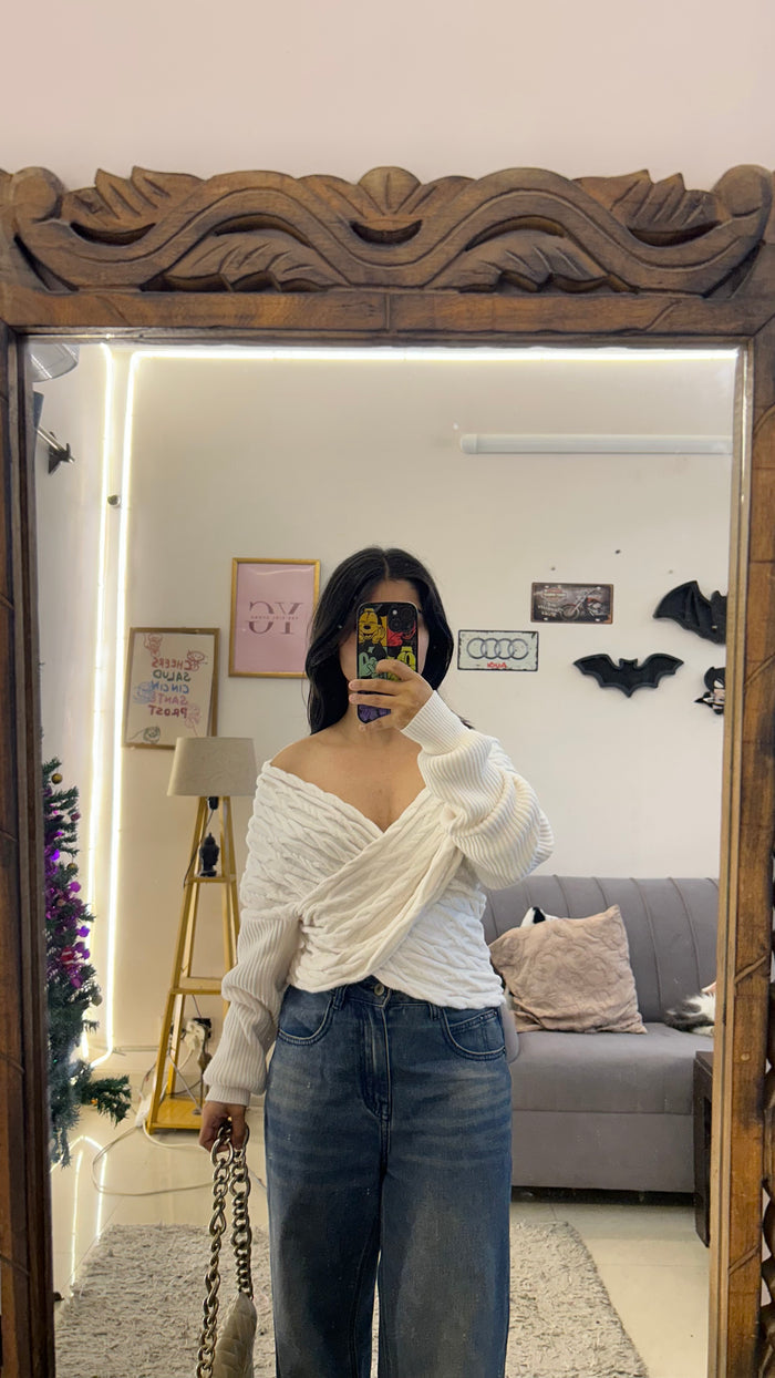 76 cute sweater S