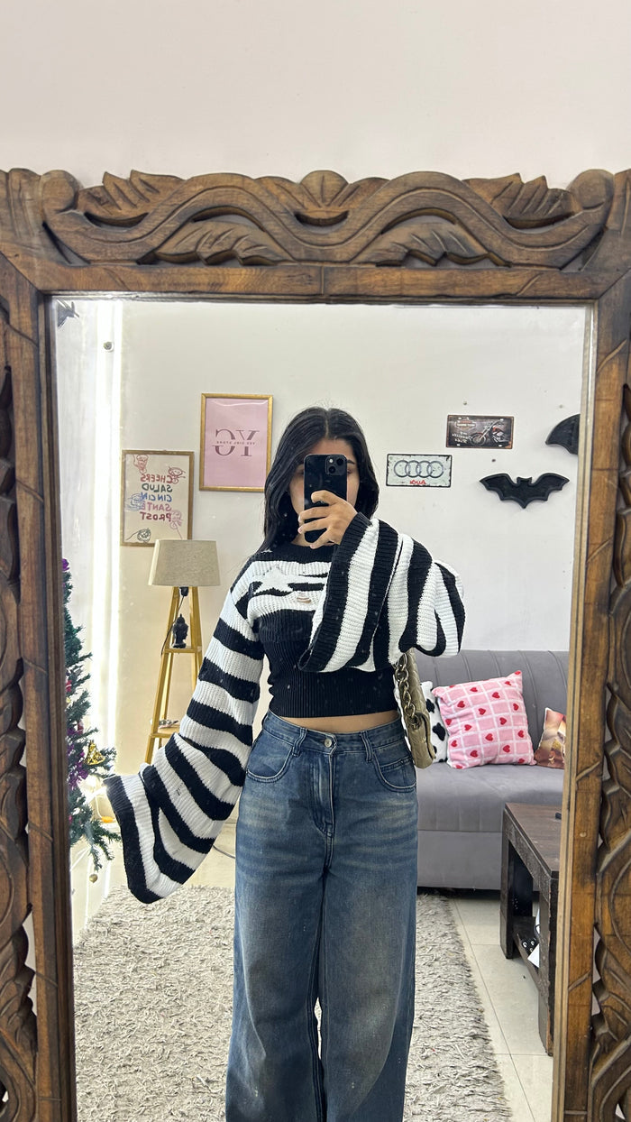 8 Cute Sweater S