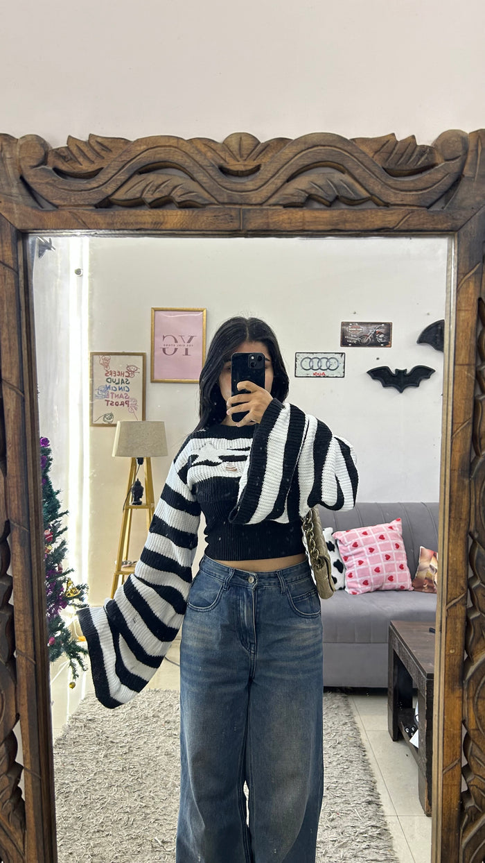 8 Cute Sweater S