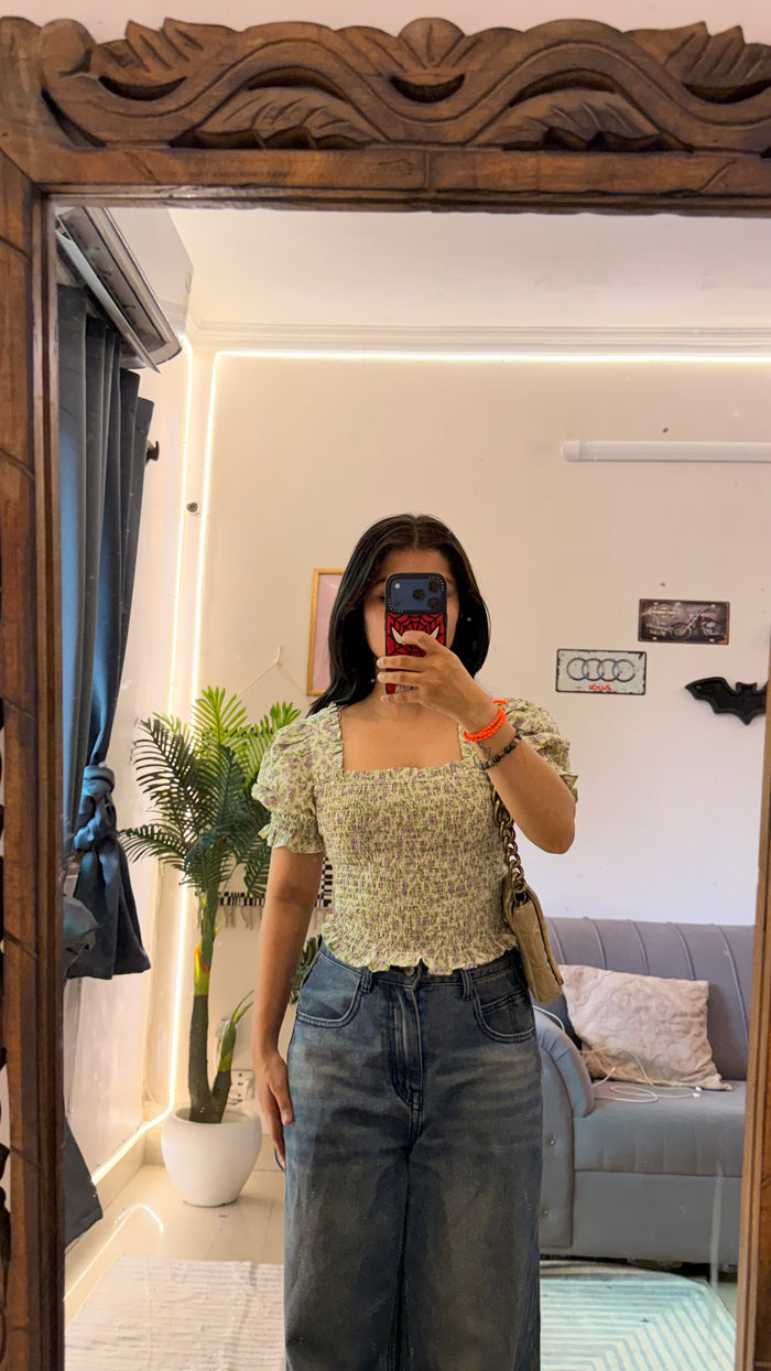 90 cute top 32-34 bust