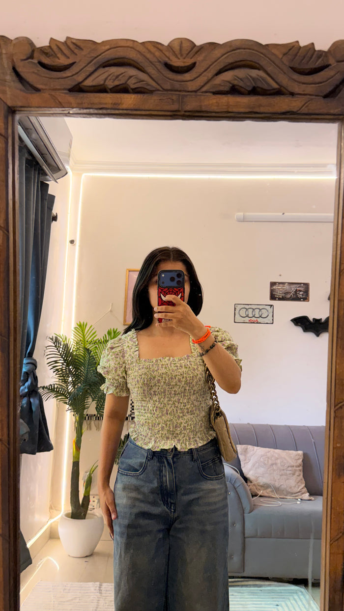 90 cute top 32-34 bust