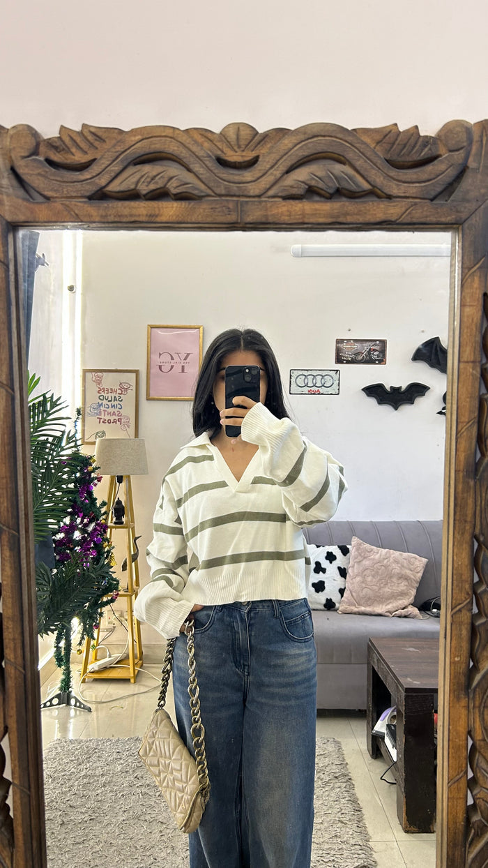 94 cute sweater S