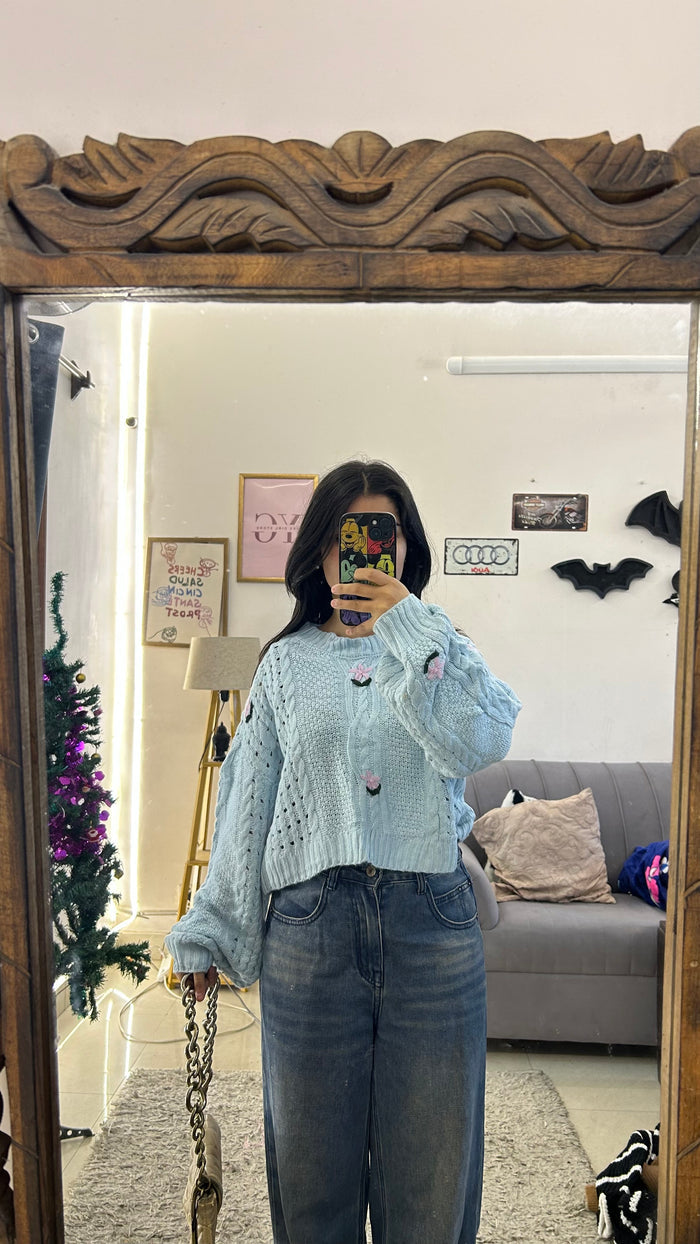94 cute sweater S