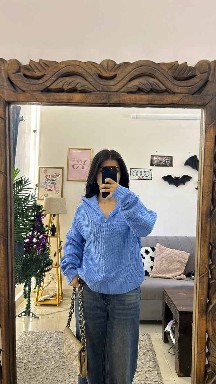 95 cute sweater M