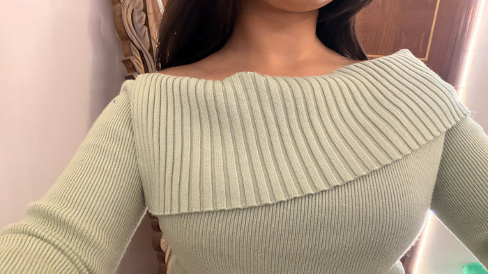 99 cute top  32-36bust