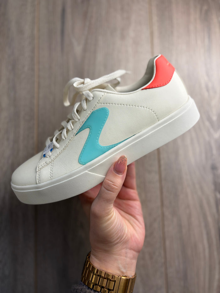 Skechers - White/Blue Sneaker