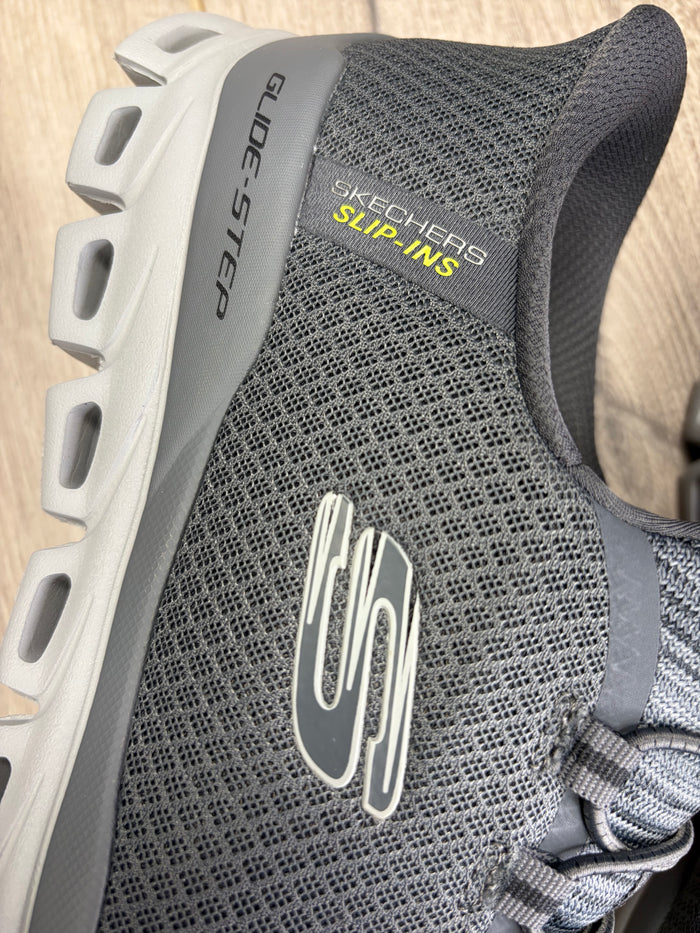 Skechers - Dark Grey Glide-Step