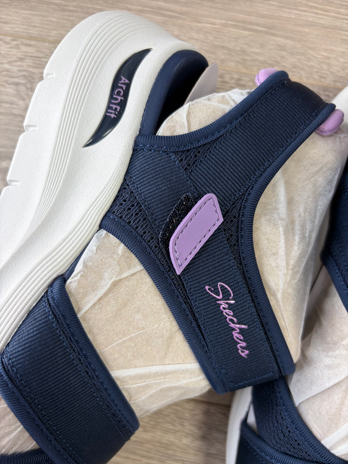 Skechers - Navy Sandal