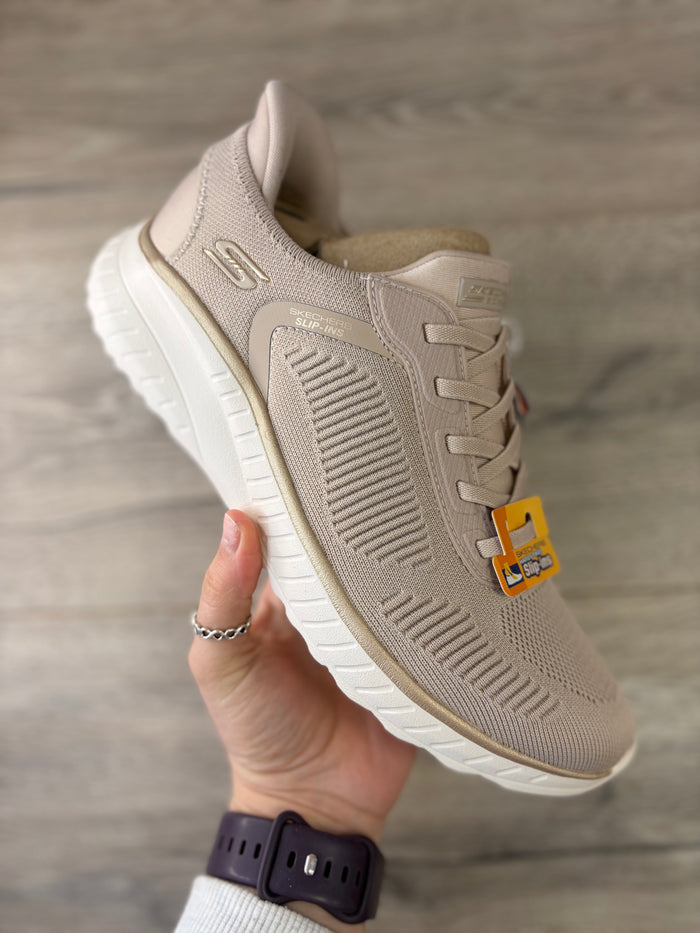 Skechers - Nude Slip-Ins