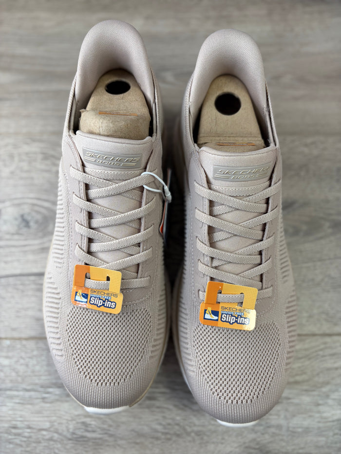 Skechers - Nude Slip-Ins