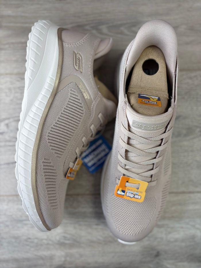 Skechers - Nude Slip-Ins