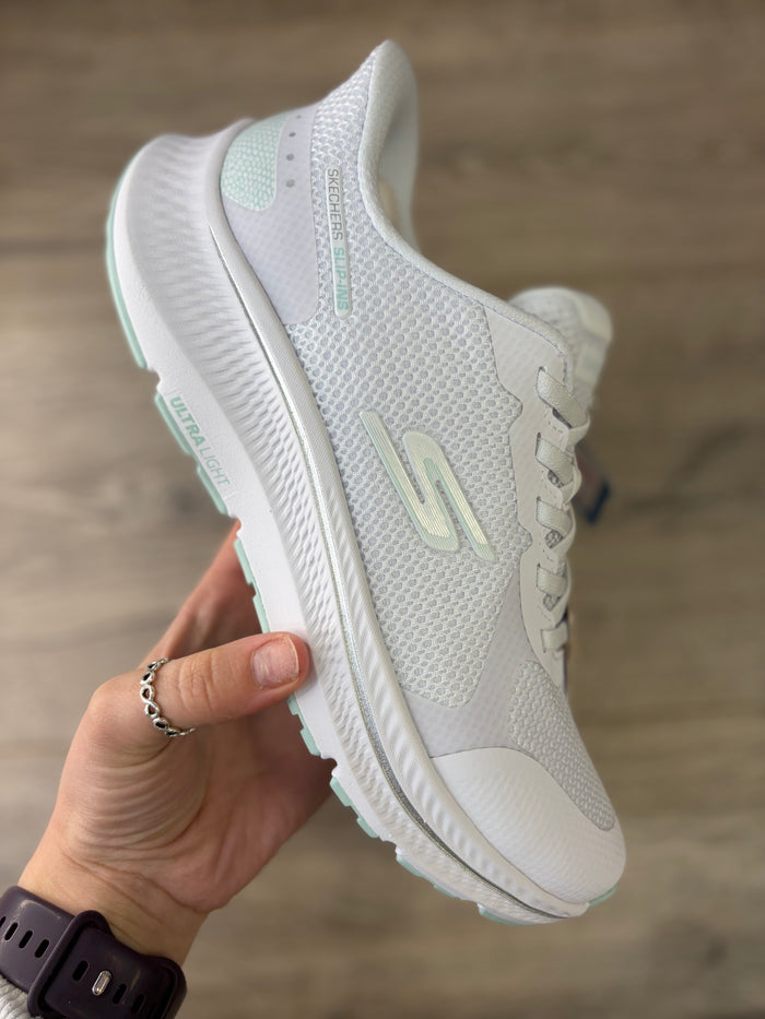 Skechers - Slip-ins White