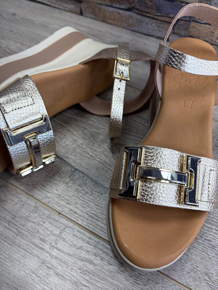 Oh My Sandals - Gold Wedge