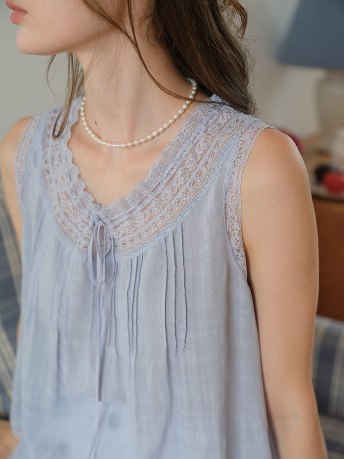 Alayna Round Neck Lace Blouse