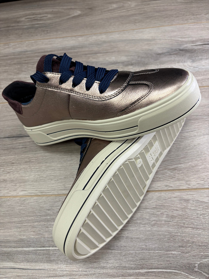 ARA - Gold/Navy Stylish Trainer
