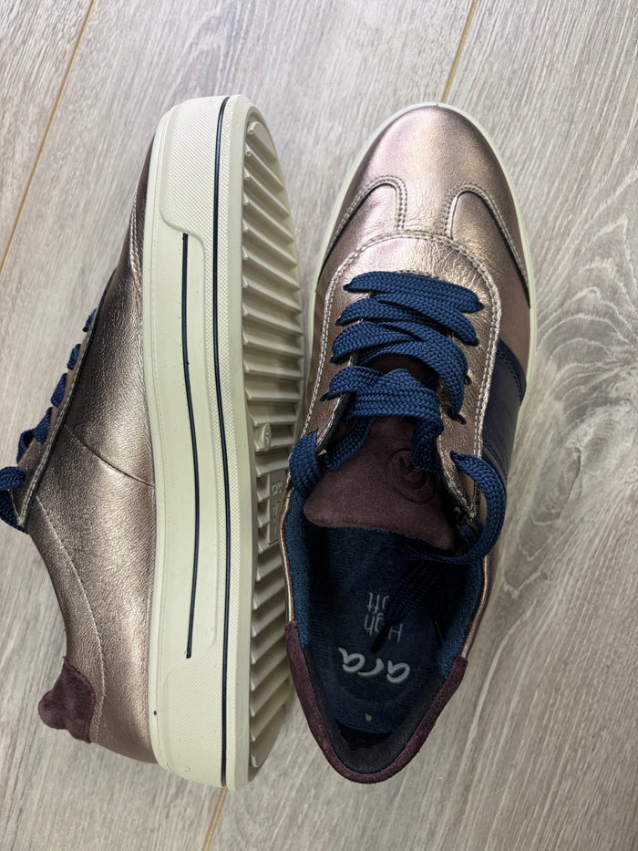 ARA - Gold/Navy Stylish Trainer