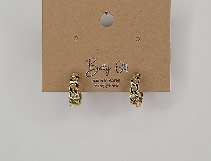 CHAIN  HUGGIE HOOP