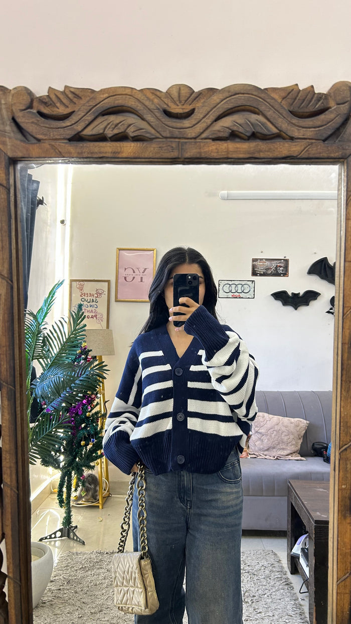 Cute sweater L