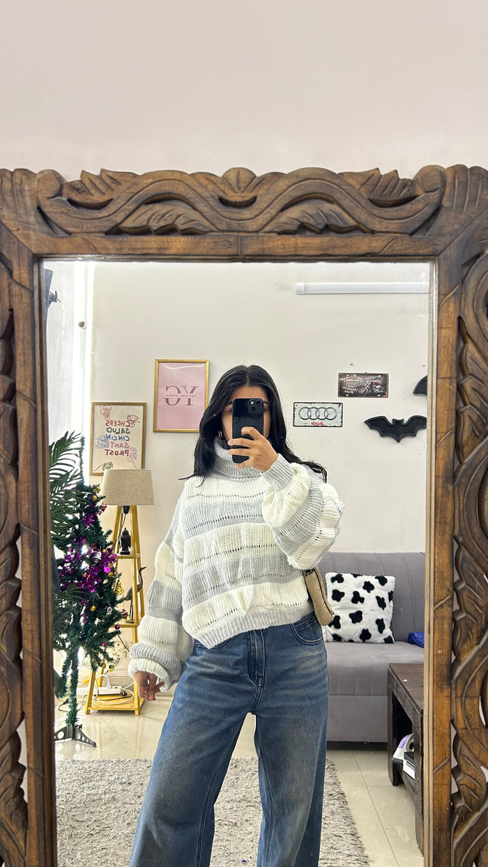 Cute sweater M