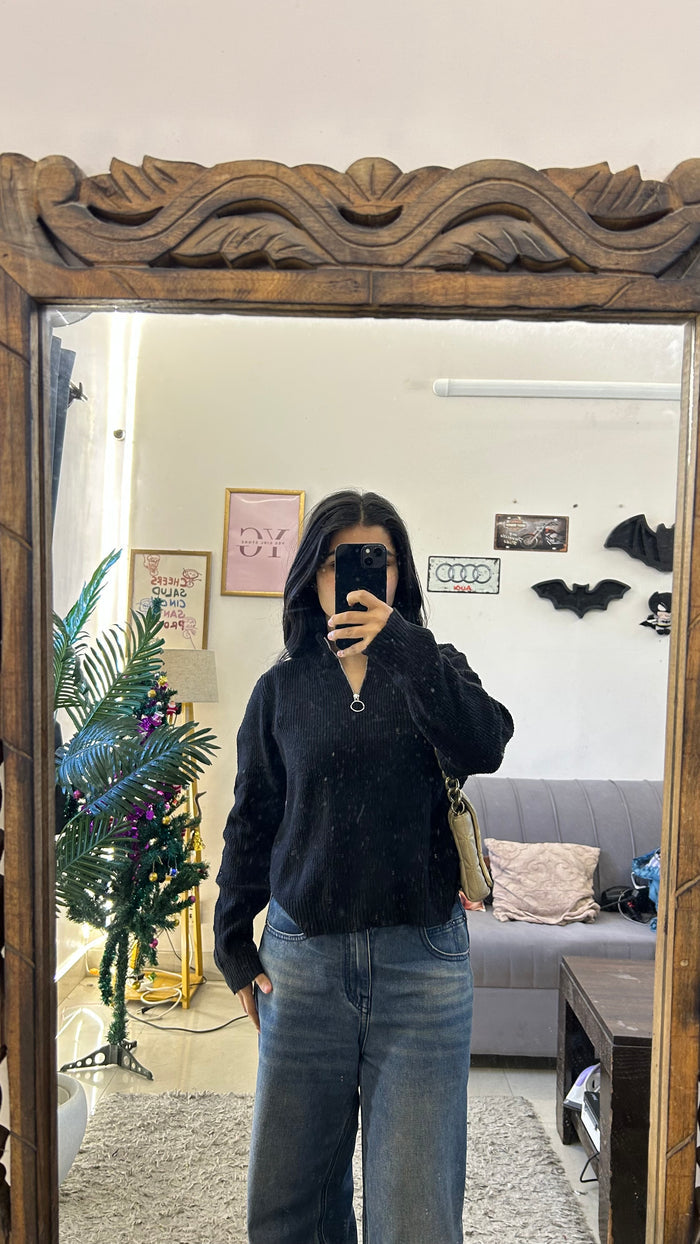 Cute sweater S