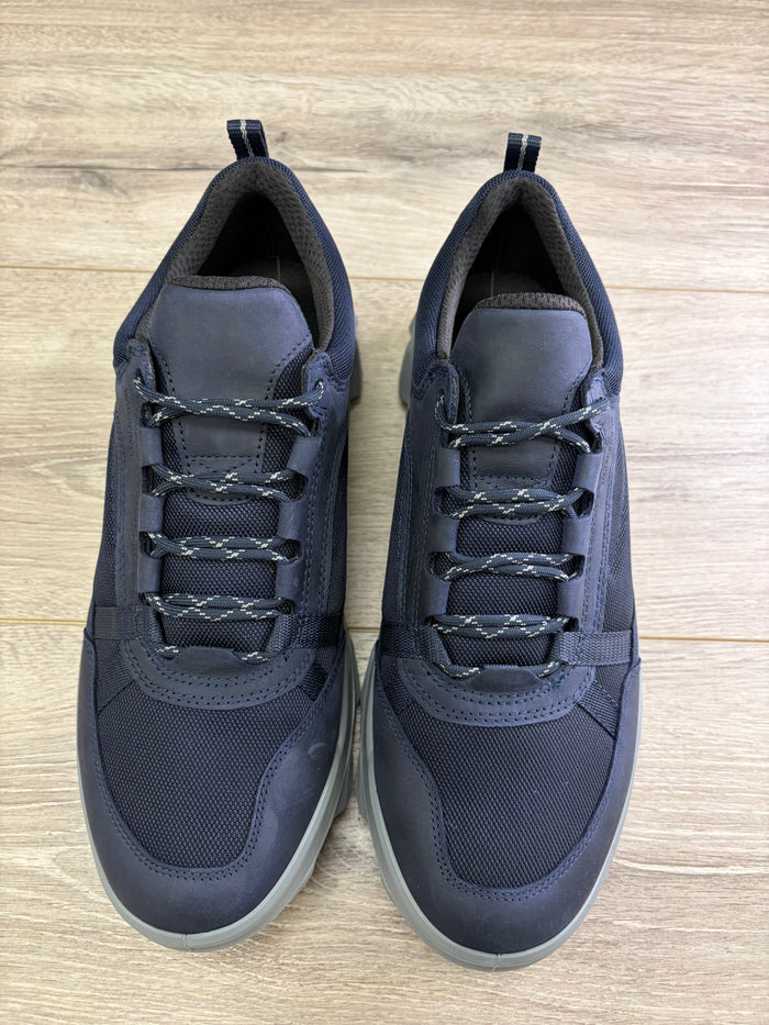ECCO - Navy Waterproof Trainer