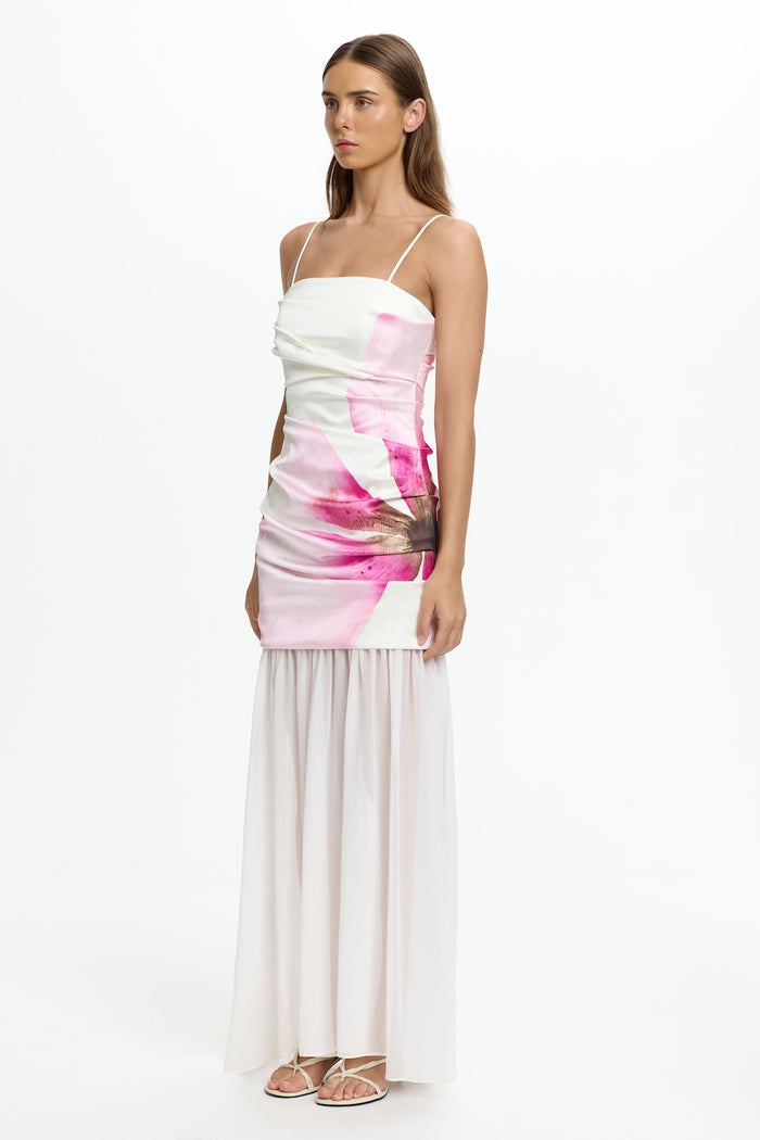 D3-SS2601117D_JAMILA_GOWN-PETAL_GARDEN-2