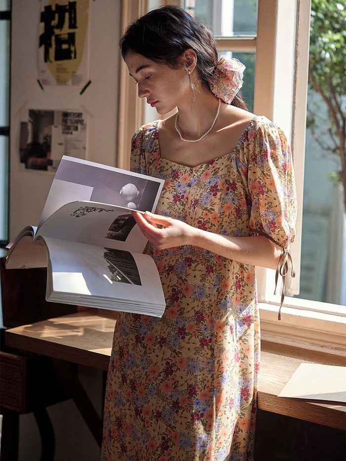 Kassidy Daisy Print Drawstring Dress