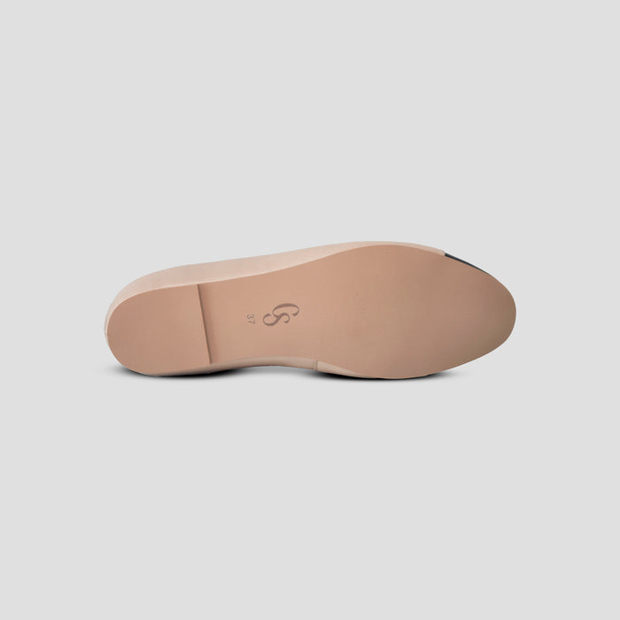 Charlie Stone Shoes Kensington british european elegant vintage style ladies flats chanel style black and nude leather with biomechanical insole for better foot health helps foot pain