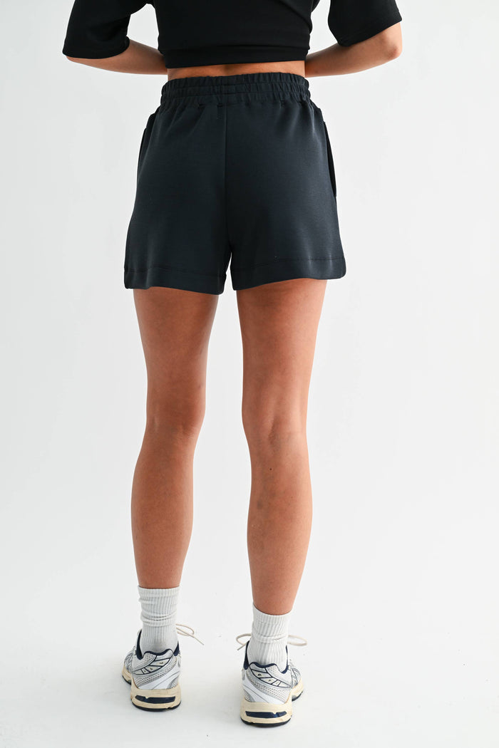 Laguna  Shorts: Black