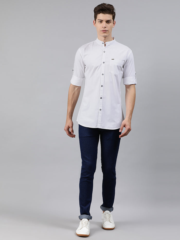 Men White Slim Fit Solid Casual Shirt