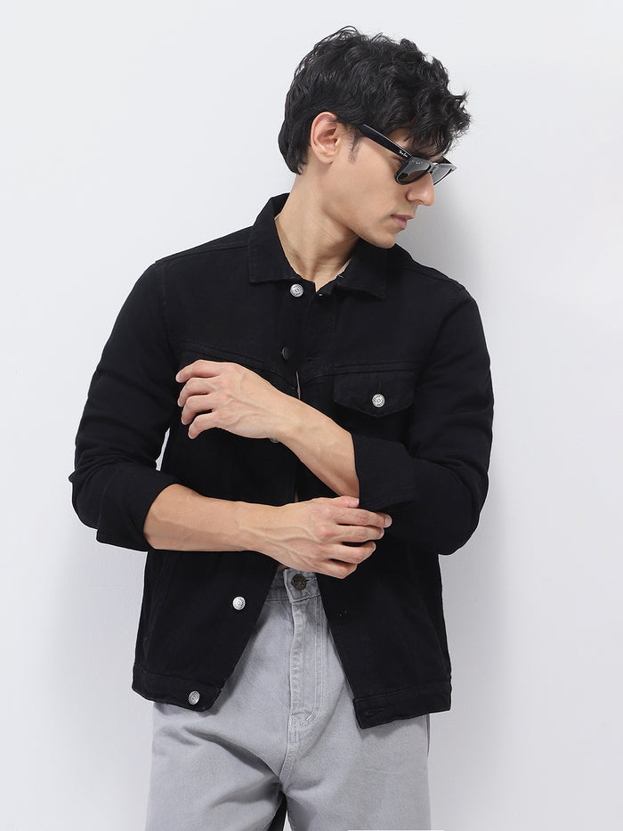 Men's Black Solid Regular Fit Washed Full Sleeve Denim Jacket
