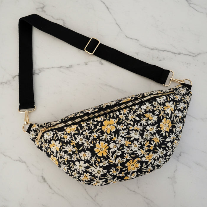 Midnight Daisy Bag