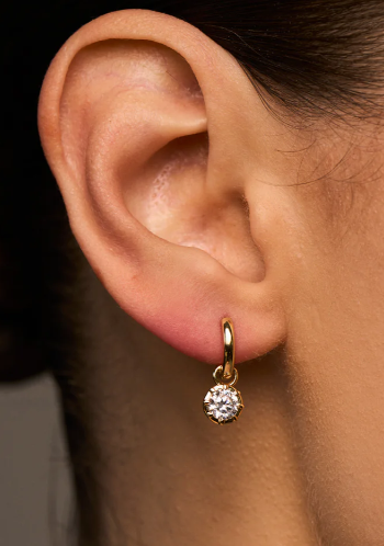 Petite Cleo Huggies