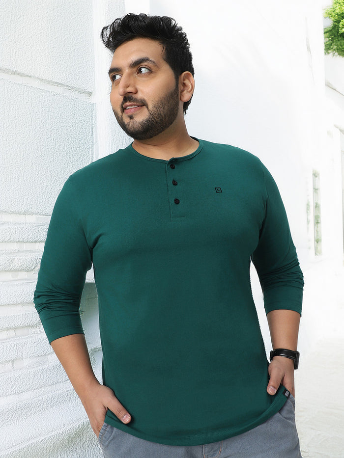 Plus Men's Dark Green Solid Henley Neck Regular Fit Full Sleeve Cotton T-Shirt