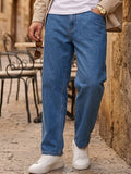 Plus Men's Light Blue Loose Fit Washed Jeans Non-Stretchable