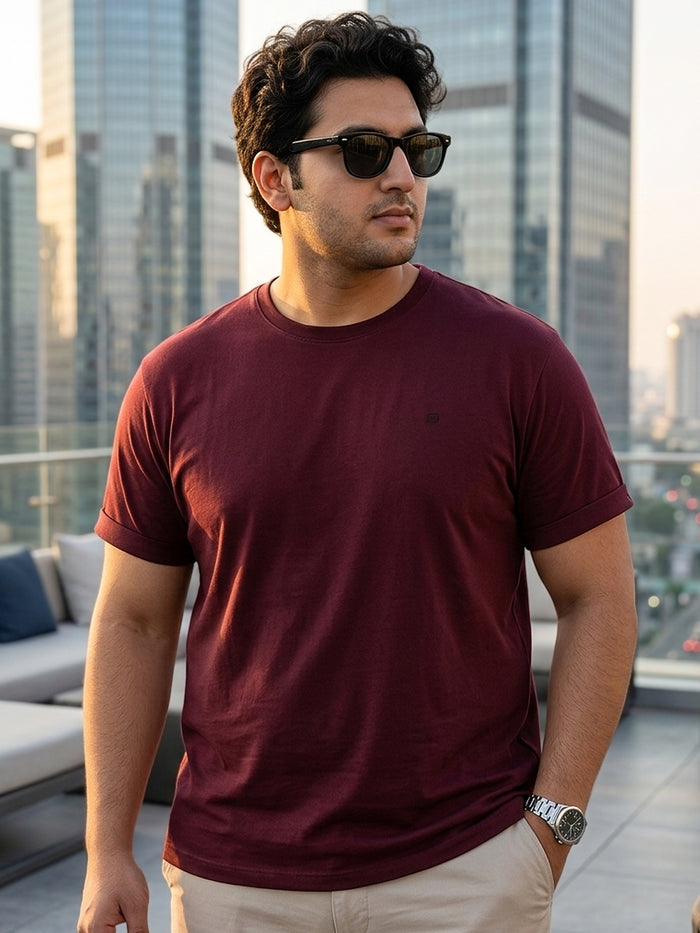 Plus Men's Maroon Solid Regular Fit Round Neck Cotton T-Shirt
