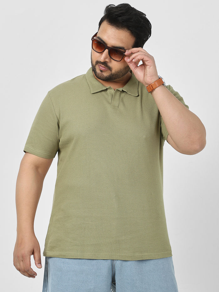 Plus Men's Matcha Green Textured Regular Fit Half Sleeve Cotton Polo T-Shirt