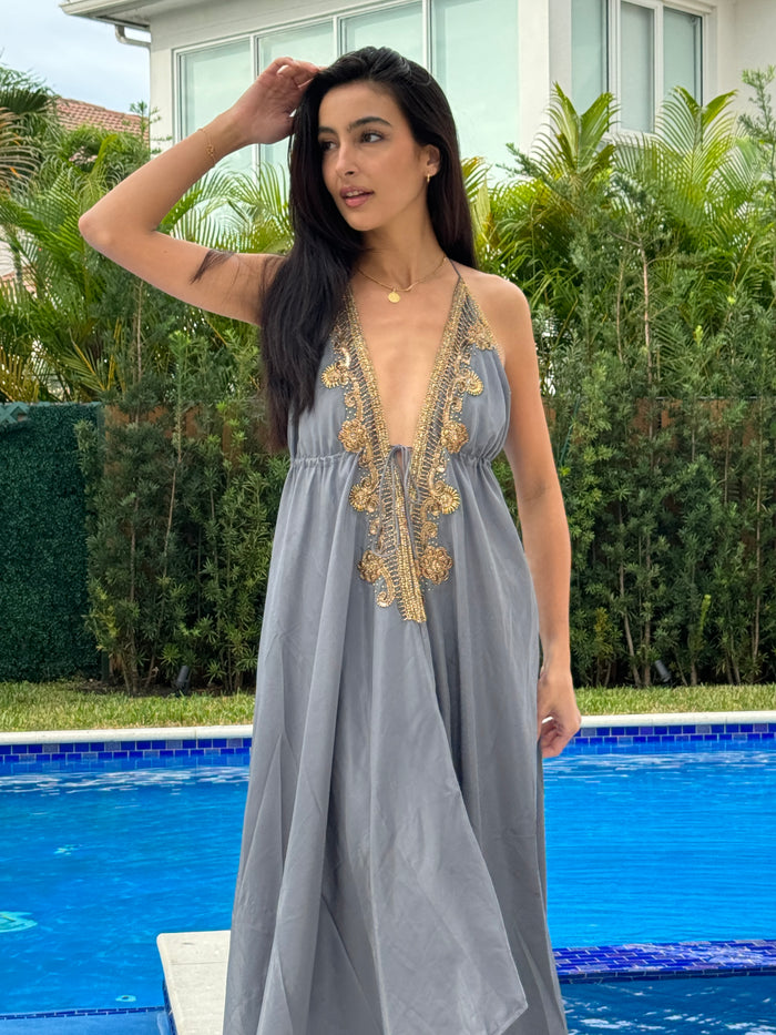 silver/gray