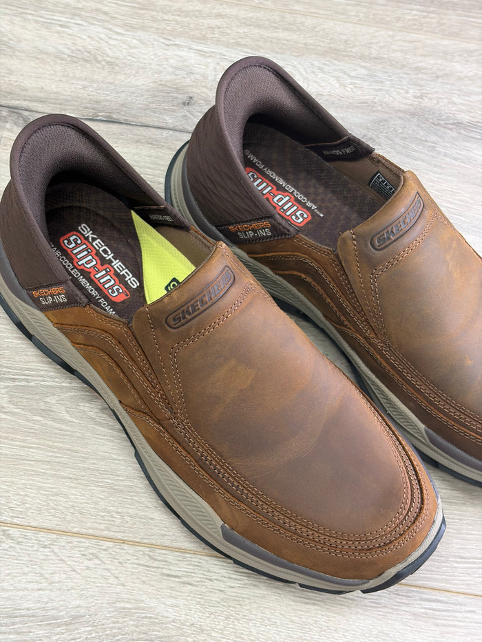 Skecher - Brown Slip-Ins Shoe