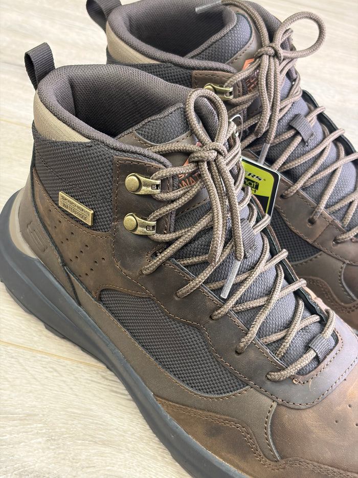 Skechers - Lace up Brown Waterproof Boot