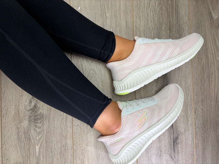 Skechers - White/Pink GO-WALK Slip - In Trainer