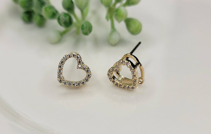 Skeleton Heart Style Post Earrings