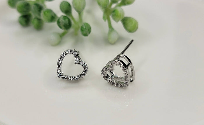 Skeleton Heart Style Post Earrings