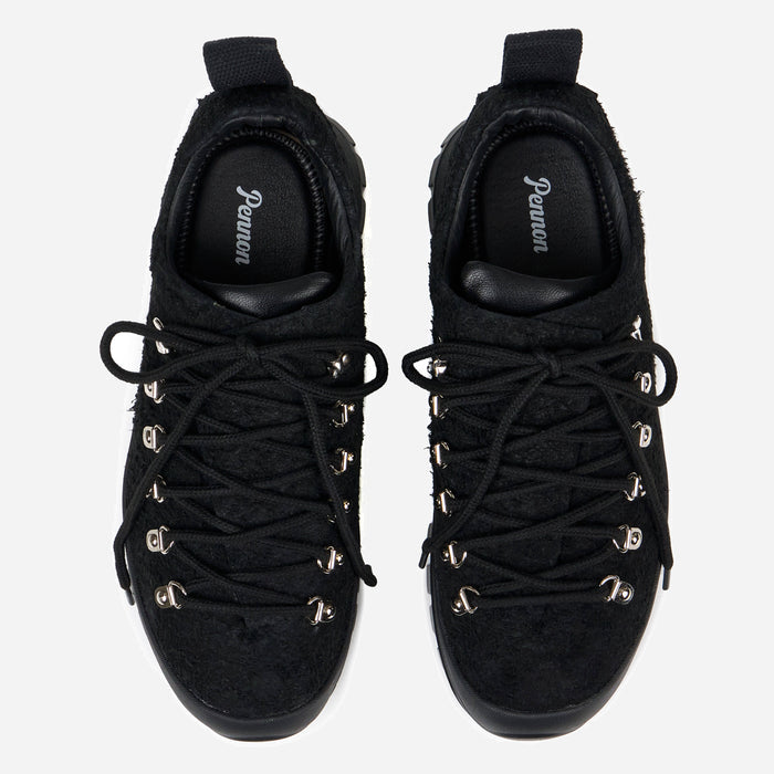 UTB TRAINER - BLACK