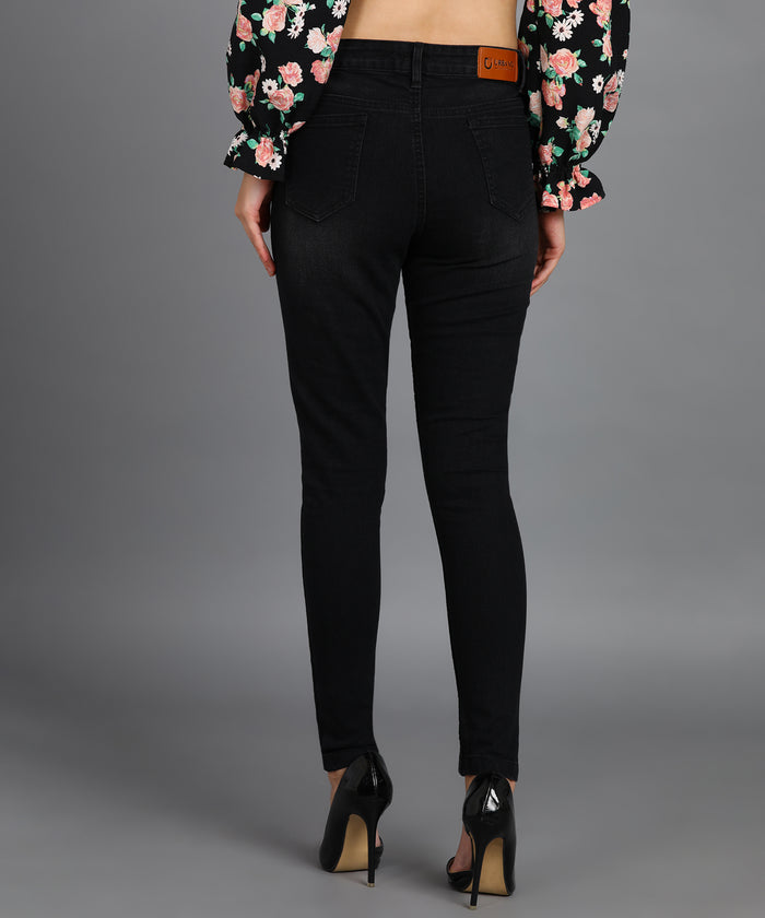 Women's Black Skinny Fit Washed Jeans